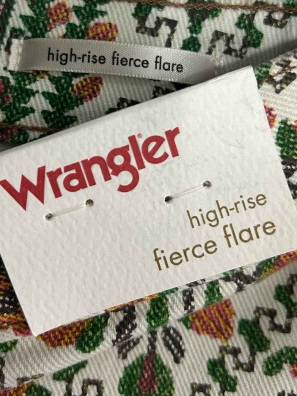 Wrangler Womens High Rise Fierce Flare Jeans Floral Damask Print 27 x 32 NEW - Picture 5 of 6